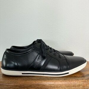 Kenneth Cole Reaction Crown-Ed King Dress Shoe
